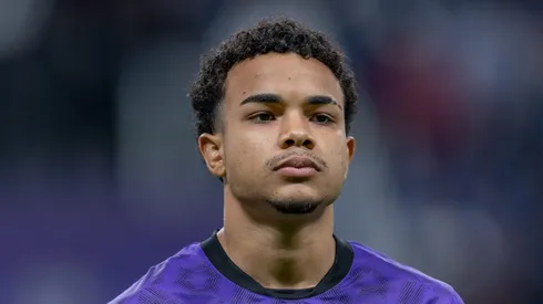 RIYADH, SAUDI ARABIA – JANUARY 31: Kaio Cesar of Al-Hilal FC during line up prior to the Saudi Pro League match between Al-Hilal and Al-Okhdood at Kingdom Arena on January 31, 2025 in Riyadh, Saudi Arabia. (Photo by Abdullah Ahmed/Getty Images)
