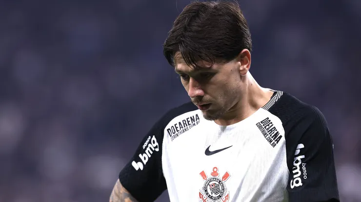 Rodrigo Garro em Corinthians x Palmeiras pelo Brasileirão 2025. Foto: Marcello Zambrana/AGIF