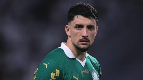 Joaquin Piquerez jogador do Palmeiras durante partida contra o Corinthians no estadio Arena Allianz Parque pelo campeonato Paulista 2025.