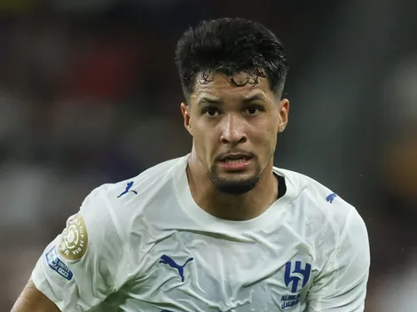 Na mira do Flamengo, Marcos Leonardo se aproxima do São Paulo