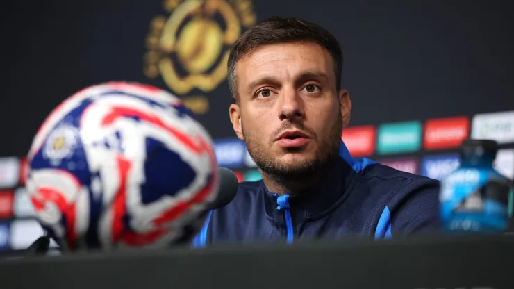 ATLANTA, GEORGIA - JUNE 18: Martin Anselmi, Head Coach of FC Porto, speaks to journalists during the Mixed Zone/Press Conference ahead of their FIFA Club World Cup 2025 Group A match between Inter Miami CF and FC Porto at Mercedes-Benz Stadium on June 18, 2025 in Atlanta, Georgia. (Photo by Alex Grimm/Getty Images)