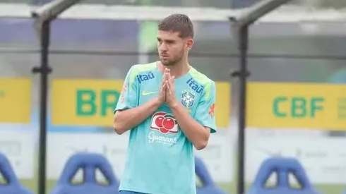 Dohmann no treino da Seleção Brasileira. Foto: @rafaelribeirorio