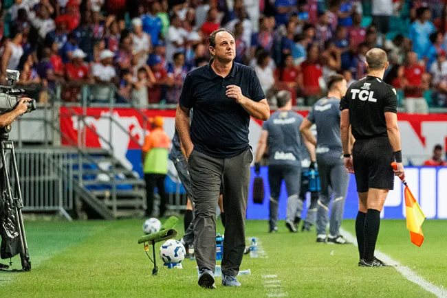 Rogério Ceni comandando o Bahia – (Photo by Sandoval Junior/Eurasia Sport Images/Getty Images)
