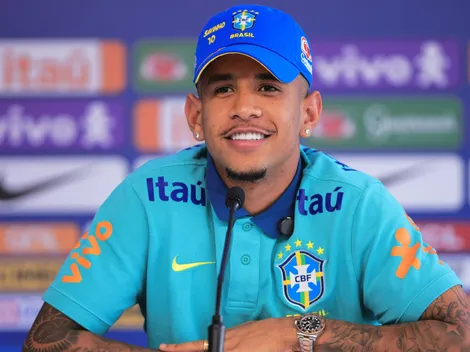 Savinho faz elogios à Sampaoli: "um dos melhores técnicos com quem já trabalhei"