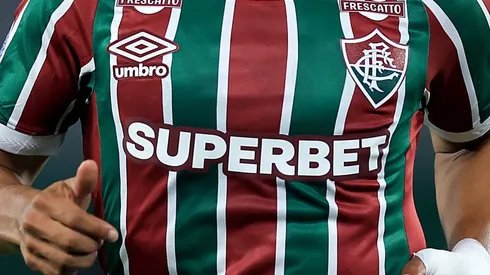 RIO DE JANEIRO, BRAZIL – AUGUST 19: Samuel Xavier of Fluminense looks on during the match between Fluminense and America De Cali as part of Copa CONMEBOL Sudamericana 2025 at Maracana Stadium on August 19, 2025 in Rio de Janeiro, Brazil. (Photo by Buda Mendes/Getty Images)