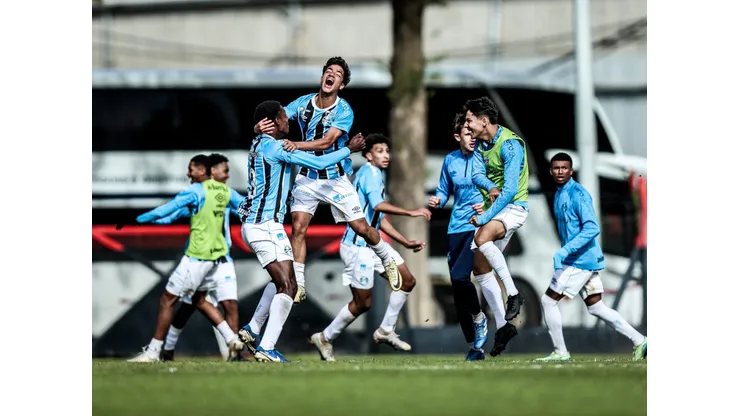 Grêmio contrata promessa do Panamá, Ryan Gomez
