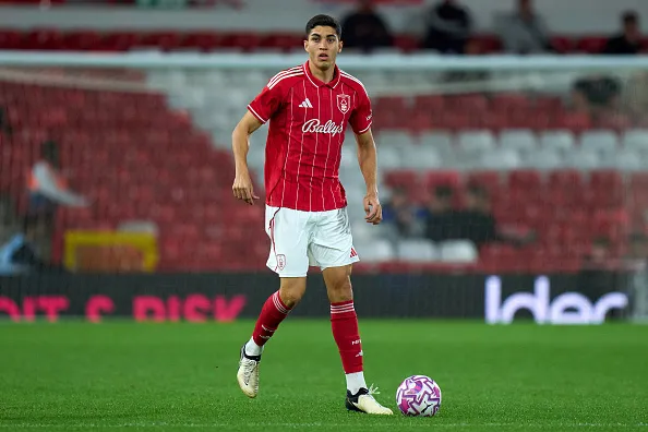 Jair atuando no Nottingham Forest – (Photo by Angel Martinez/Getty Images)