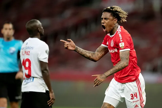 Abel Hernández autou no Internacional de 2020 até 2021. Foto: Liamara Polli-Pool/Getty Images