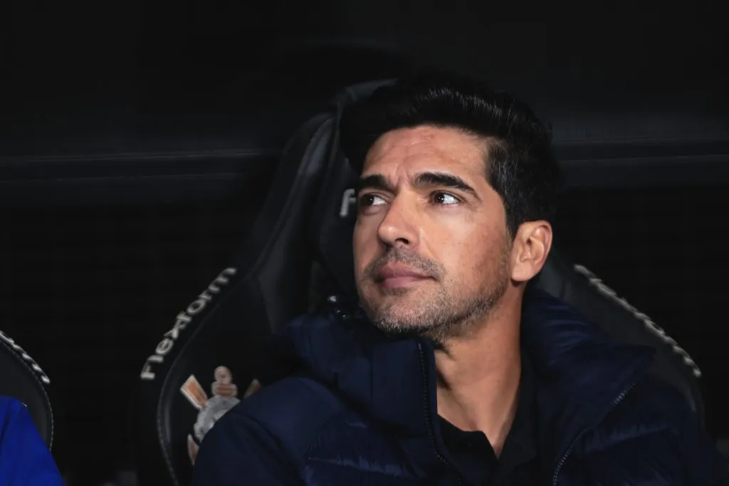 Leila Pereira quer Abel Ferreira no Palmeiras até o fim de 2027. Foto: Ettore Chiereguini/AGIF