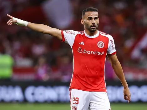 Roger Machado é avisado que Thiago Maia está recuperado de problema no Internacional