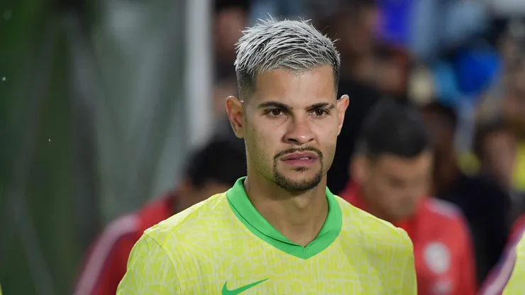 RJ - RIO DE JANEIRO - 04/09/2025 - ELIMINATORIAS COPA DO MUNDO 2026, BRASIL X CHILE - Bruno Guimaraes jogador do Brasil durante partida contra o Chile no estadio Maracana pelo campeonato Eliminatorias Copa Do Mundo 2026. Foto: Thiago Ribeiro/AGIF