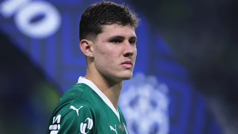 Benedetti jogador do Palmeiras durante partida contra o Bahia no estadio Arena Allianz Parque pelo campeonato Brasileiro A 2025.