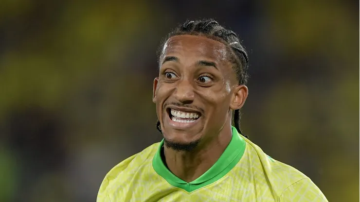 João Pedro é mais um Moleque de Xerém a vestir a camisa da Seleção Brasileira
