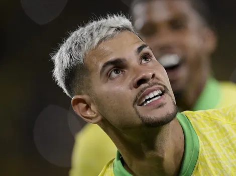 Bruno Guimarães faz grande jogo e revela que só voltaria para Athletico e Vasco no Brasil