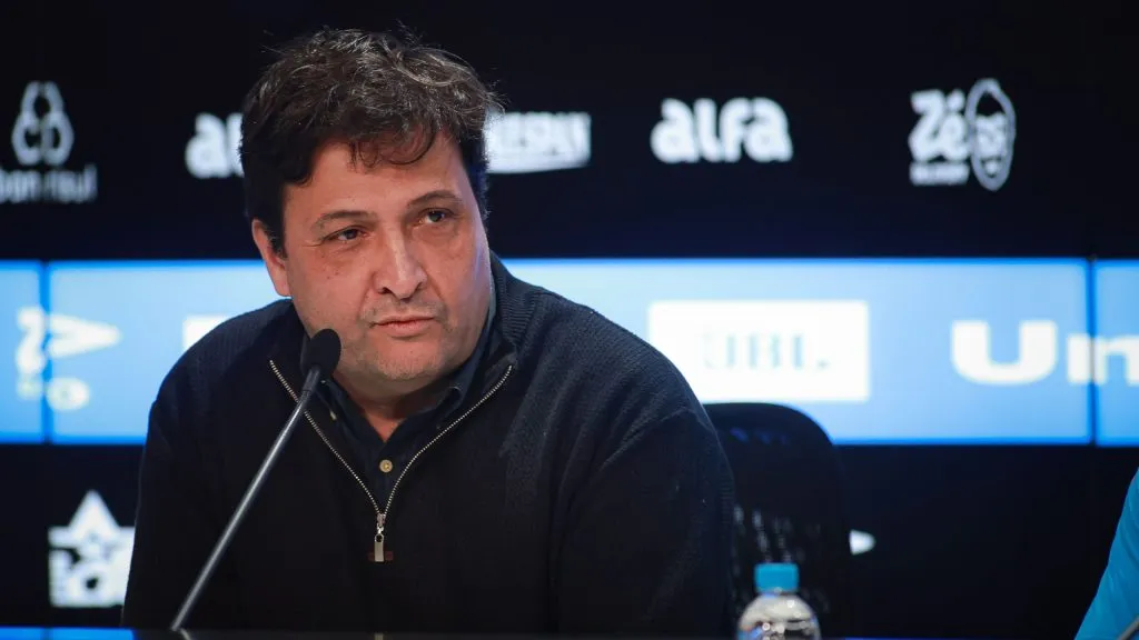 Presidente do Grêmio busca mais reforços. Foto: Maxi Franzoi/AGIF