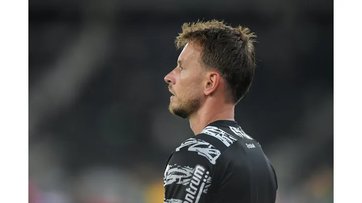 RJ - RIO DE JANEIRO - 14/08/2025 - COPA LIBERTADORES 2025, BOTAFOGO X LDU - Neto goleiro do Botafogo durante aquecimento antes da partida contra o LDU no estadio Engenhao pelo campeonato Copa Libertadores 2025. Foto: Thiago Ribeiro/AGIF