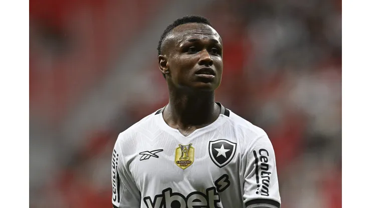 Nathan Fernandes, jogador do Botafogo
