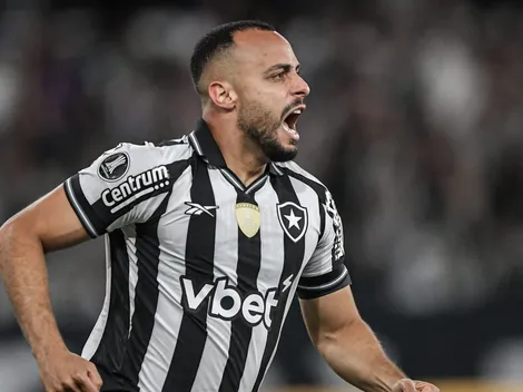 "Com todo o respeito": Samir Carvalho detona investimento do Botafogo em Arthur Cabral