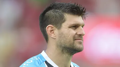 Kannemann vive indefinição no Grêmio