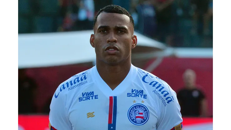 Jean Lucas durante confronto contra o Vitória no Campeonato Baiano de 2025. Foto: Walmir Cirne/AGIF