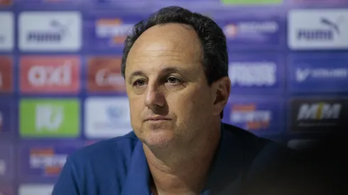 Rogerio Ceni tecnico do Bahia na entrevista pos jogo na partida contra o Mirassol no estadio Jose Maria de Campos Maia pelo campeonato Brasileiro A 2025. Foto: Vinicius Silva/AGIF
