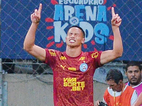 Tiago, artilheiro da Copa do Nordeste, celebra primeiro hat-trick como profissional no Bahia