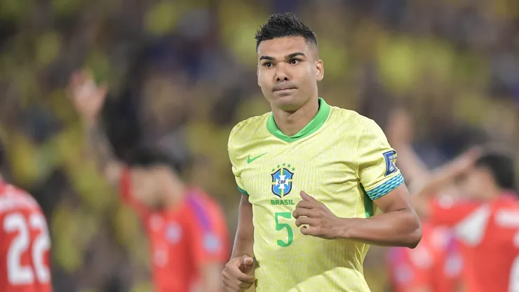 RJ - RIO DE JANEIRO - 04/09/2025 - ELIMINATORIAS COPA DO MUNDO 2026, BRASIL X CHILE - Casemiro jogador do Brasil durante partida contra o Chile no estadio Maracana pelo campeonato Eliminatorias Copa Do Mundo 2026. Foto: Thiago Ribeiro/AGIF