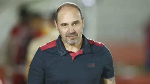 Allan Aal durante confronto contra o CRB na Série B 2025.