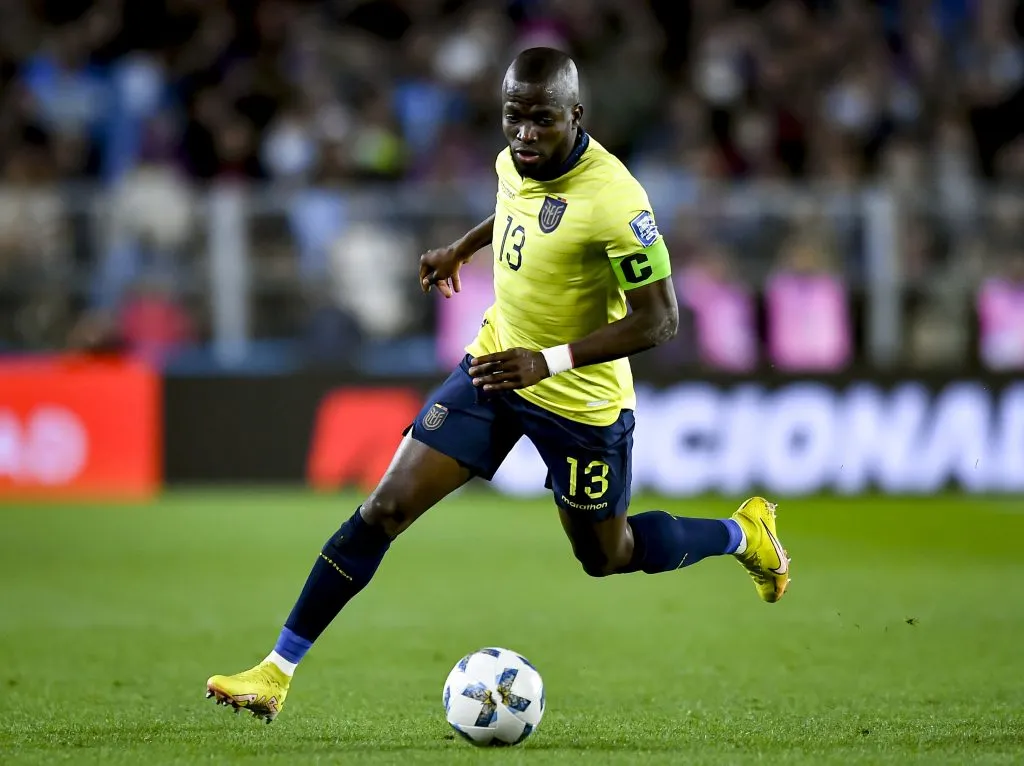 Enner Valencia em ação pelo Equador. (Foto: Marcelo Endelli/Getty Images)