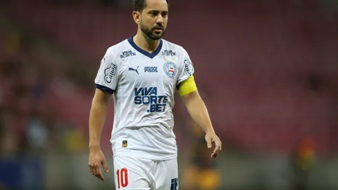 PE – RECIFE – 06/08/2025 – COPA DO BRASIL 2025, RETRO X BAHIA – Everton Ribeiro jogador do Bahia durante a partida contra o Retro na Arena de Pernambuco, pela Copa do Brasil 2025. Foto: Marlon Costa/AGIF