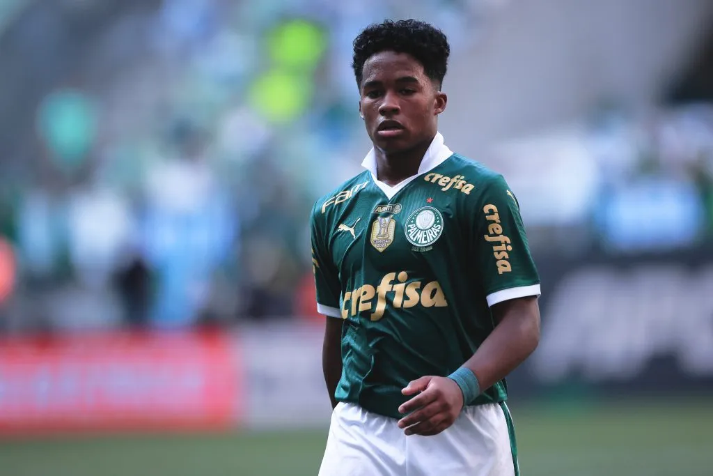 SP – SAO PAULO – 21/04/2024 – BRASILEIRO A 2024, PALMEIRAS X FLAMENGO – Endrick jogador do Palmeiras durante partida contra o Flamengo no estadio Arena Allianz Parque pelo campeonato Brasileiro A 2024. Foto: Ettore Chiereguini/AGIF