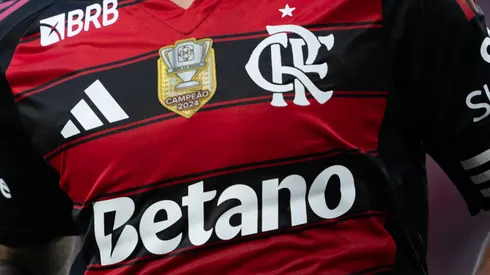 Arrascaeta jogador do Flamengo comemora seu gol durante partida contra o Grêmio no estádio Maracanã pelo campeonato Brasileiro A 2025. Foto: Jorge Rodrigues/AGIF