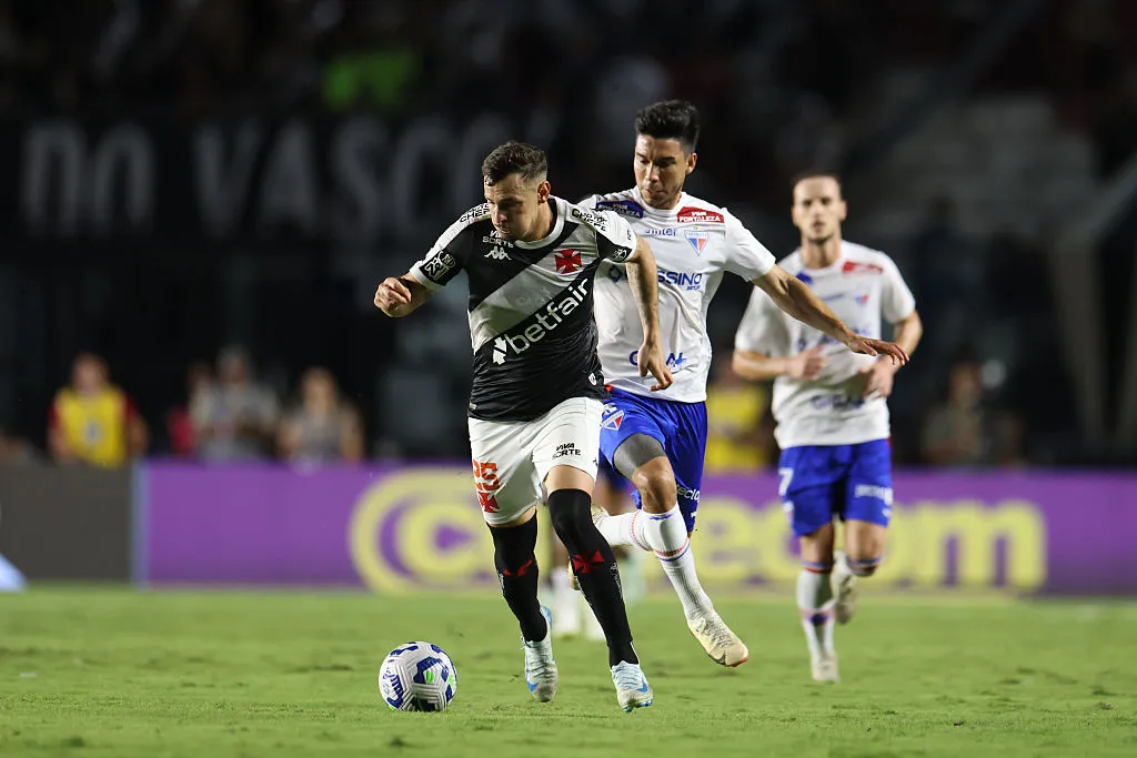 Hugo Moura agradou como zagueiro improvisado no Vasco. Foto: Getty Images