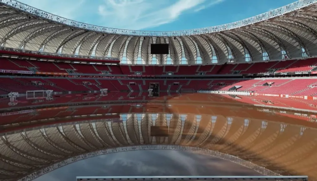 Beira-Rio e o CT Parque Gigante sofreram com as enchentes no ano passado. Foto: Reprodução/Youtube Internacional