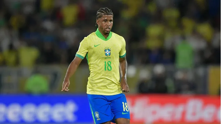 Andrey Santos jogador do Brasil durante partida contra o Chile no estadio Maracana pelo campeonato Eliminatorias Copa Do Mundo 2026. Foto: Thiago Ribeiro/AGIF