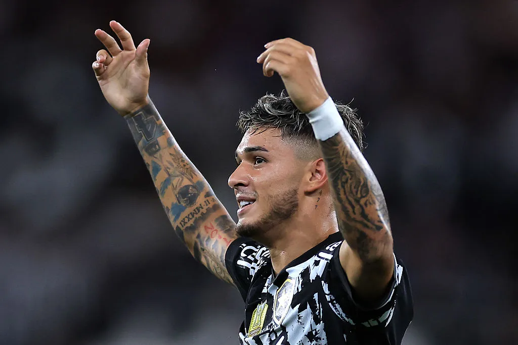Mateo Ponte poderá sair como titular contra o Vasco. Foto: Getty Images