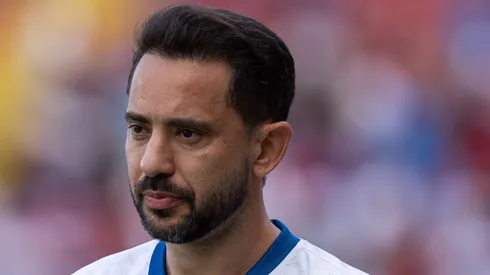 Everton Ribeiro elogiou Ceni no Bahia.