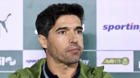 Abel Ferreira tem contrato com o Palmeiras até dezembro de 2025.