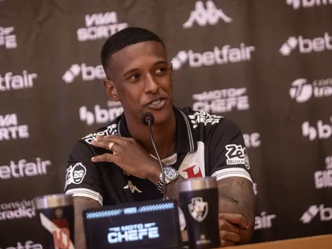 Diniz decide colocar Robert Renan e Matheus França no banco do Vasco