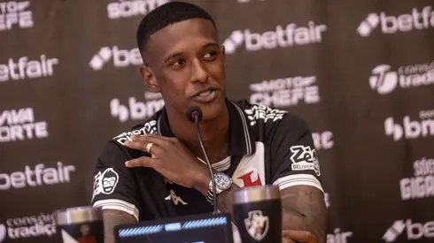 Robert Renan em apresentação pelo Vasco – Foto: Dikran Sahagian/Vasco da Gama