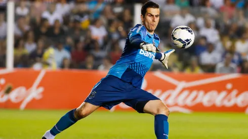 Marcelo Grohe, goalkeeper of Santos in action during the match between Santos and Gremio for the Brazilian Series A 2014 at Vila Belmiro stadium on May 3, 2014 in Santos, Brazil.