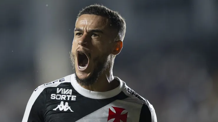 Philippe Coutinho vive bom momento no Vasco