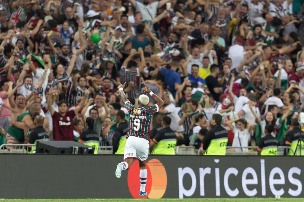 John Kennedy jogador do Fluminense comemora seu gol durante partida contra o Boca Juniors no estadio Maracana pelo campeonato Libertadores 2023. Foto: Liamara Polli/AGIF