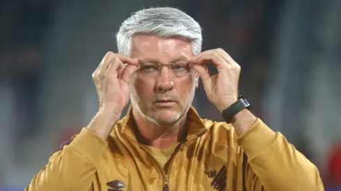 Odair mandará reservas no Athletico.