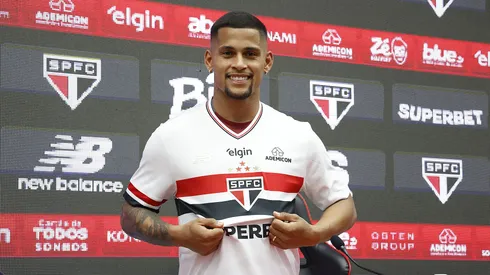 Mailton é apresentado pelo São Paulo. Foto: Rubens Chiri / São Paulo FC