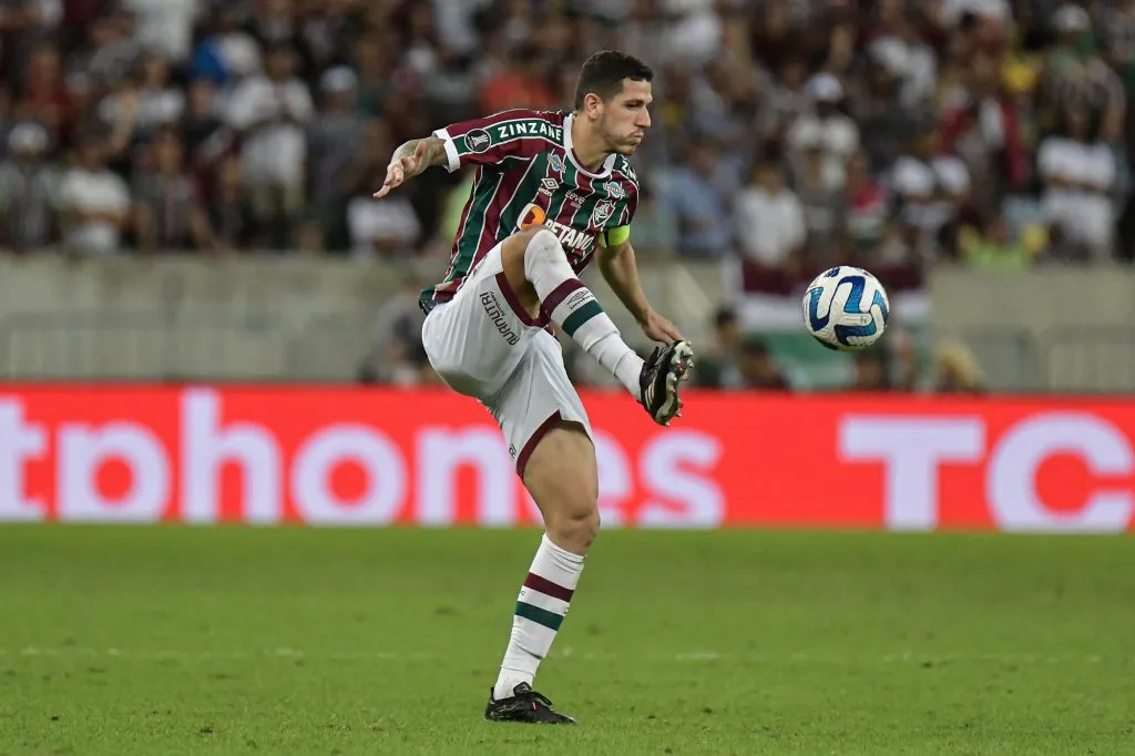 Nino atuando no Fluminense em 2023 – Foto: Thiago Ribeiro/AGIF