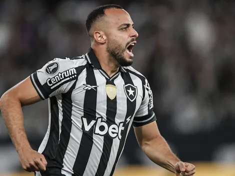 Arthur Cabral "crava" que está bem fisicamente após críticas no Botafogo