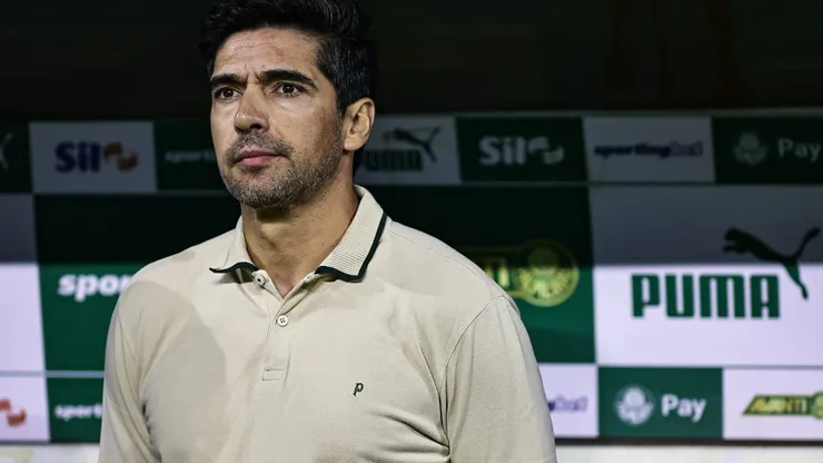 Abel Ferreira tecnico do Palmeiras durante partida contra o Bahia no estadio Arena Allianz Parque pelo campeonato Brasileiro A 2025.