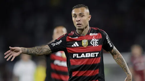 RJ – RIO DE JANEIRO – 20/07/2025 – BRASILEIRO A 2025, FLAMENGO X FLUMINENSE – Everton Cebolinha jogador do Flamengo durante partida contra o Fluminense no estadio Maracana pelo campeonato Brasileiro A 2025. Foto: Alexandre Loureiro/AGIF