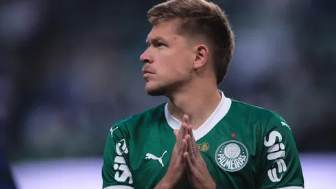 SP – SAO PAULO – 20/07/2025 – BRASILEIRO A 2025, PALMEIRAS X ATLETICO-MG – Bruno Fuchs jogador do Palmeiras durante partida contra o Atletico-MG no estadio Arena Allianz Parque pelo campeonato Brasileiro A 2025. Foto: Ettore Chiereguini/AGIF